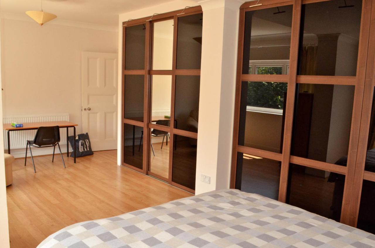 A Cozy House To Stay In Sunny Bournemouth Esterno foto